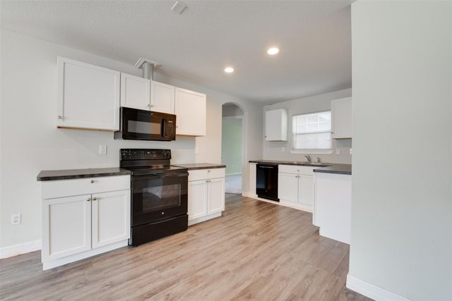 7601 Springdale Street, Houston, TX 77028
