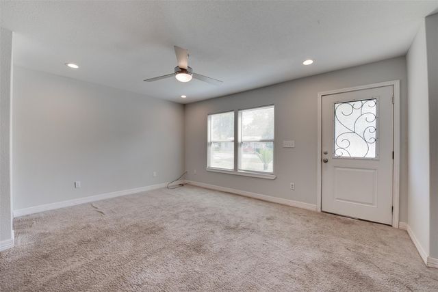 7601 Springdale Street, Houston, TX 77028
