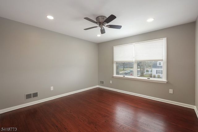 2 Doris Parkway, Westfield Town, NJ 07090