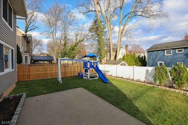 2 Doris Parkway, Westfield Town, NJ 07090