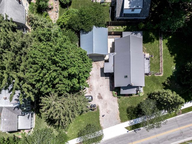 1408 Saint Joe River Drive, Fort Wayne, IN 46805