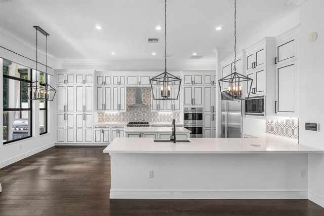 9747 Vitrail Lane, Delray Beach, FL 33446