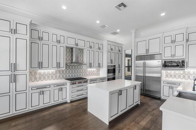 9747 Vitrail Lane, Delray Beach, FL 33446