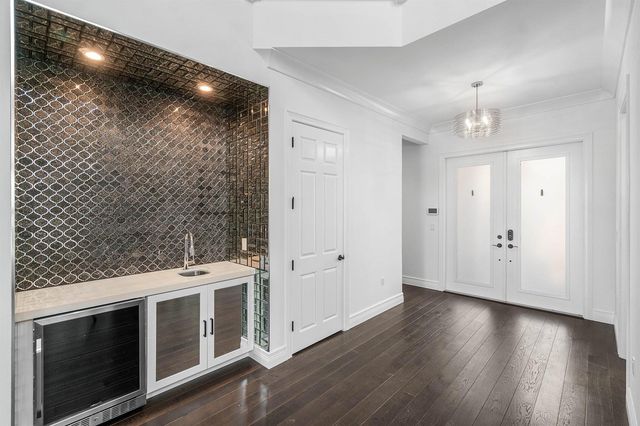 9747 Vitrail Lane, Delray Beach, FL 33446