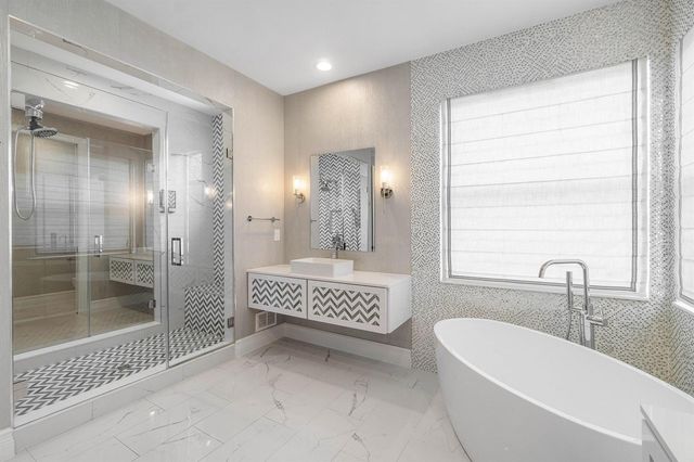 9747 Vitrail Lane, Delray Beach, FL 33446