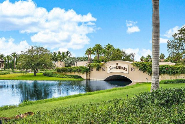 9747 Vitrail Lane, Delray Beach, FL 33446