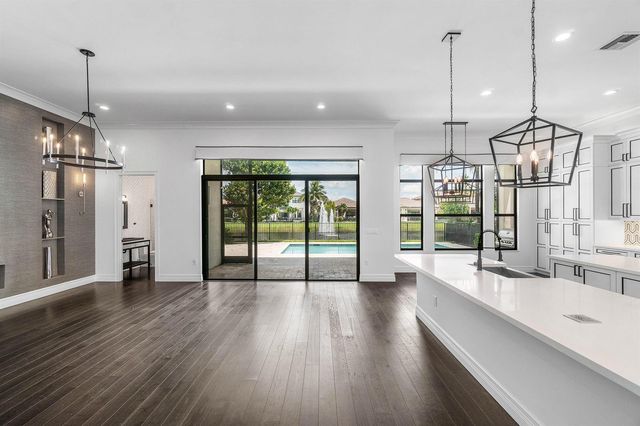 9747 Vitrail Lane, Delray Beach, FL 33446