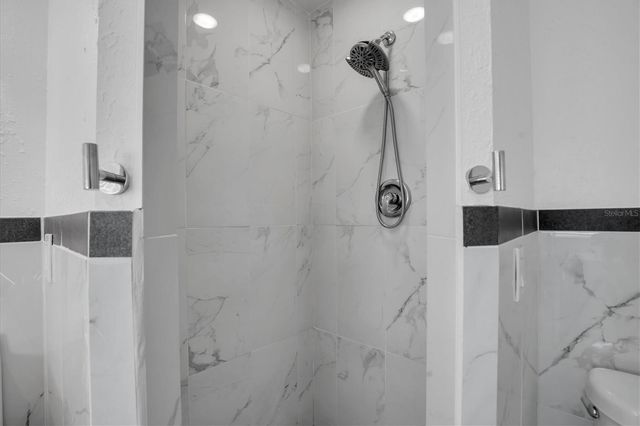 765 56TH AVENUE S, St Petersburg, FL 33705