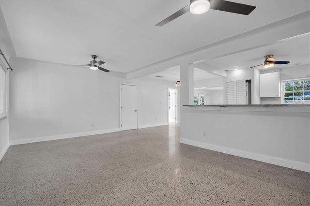 765 56TH AVENUE S, St Petersburg, FL 33705