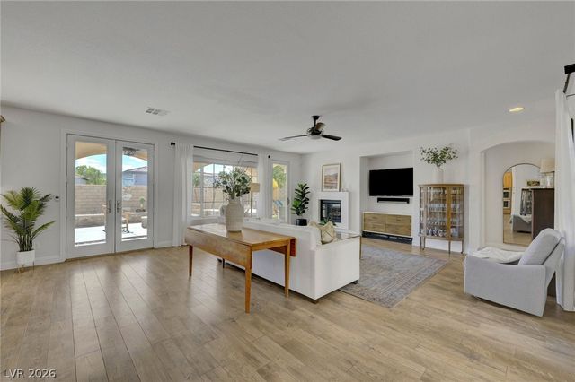 12025 La Palmera Avenue, Las Vegas, NV 89138