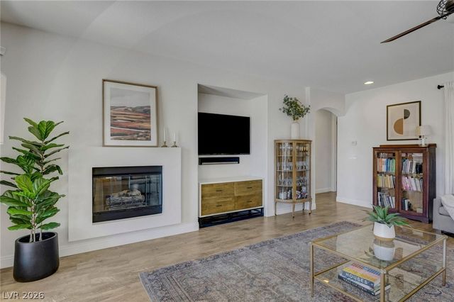 12025 La Palmera Avenue, Las Vegas, NV 89138