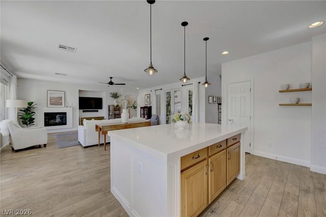 12025 La Palmera Avenue, Las Vegas, NV 89138