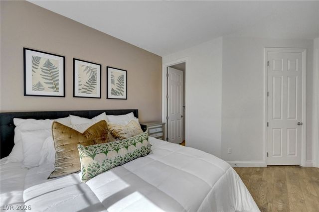 12025 La Palmera Avenue, Las Vegas, NV 89138