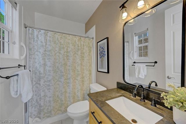 12025 La Palmera Avenue, Las Vegas, NV 89138