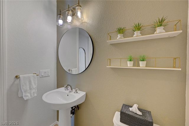 12025 La Palmera Avenue, Las Vegas, NV 89138