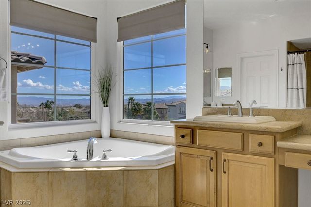 12025 La Palmera Avenue, Las Vegas, NV 89138