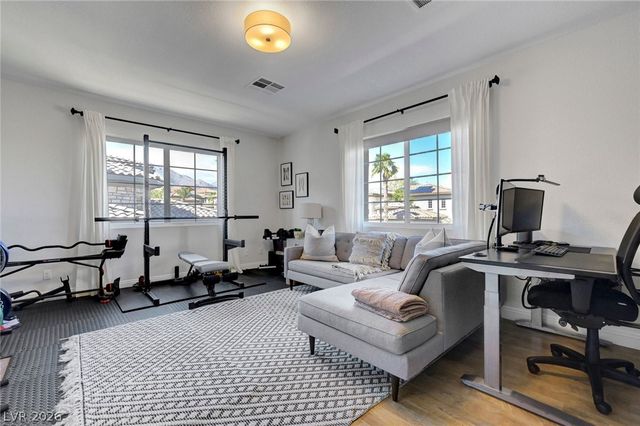 12025 La Palmera Avenue, Las Vegas, NV 89138