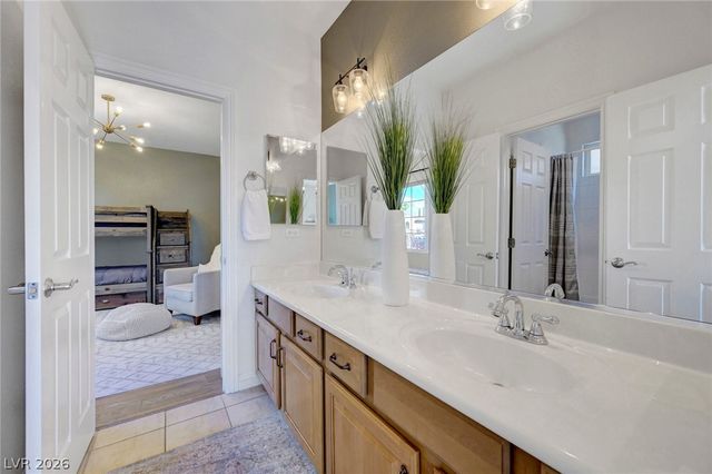 12025 La Palmera Avenue, Las Vegas, NV 89138