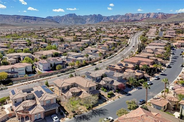 12025 La Palmera Avenue, Las Vegas, NV 89138