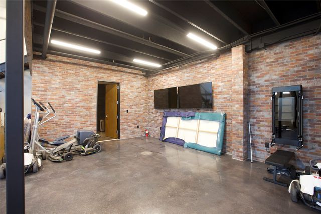 1725 N HWY 377 201 &, Roanoke, TX 76262