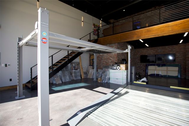 1725 N HWY 377 201 &, Roanoke, TX 76262