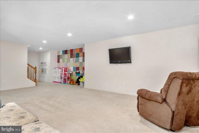 9607 MORNING WALK DR, Hagerstown, MD 21740