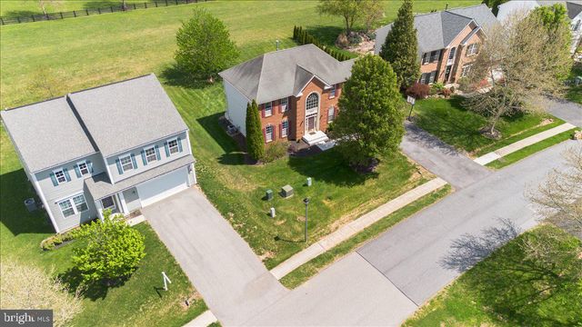 9607 MORNING WALK DR, Hagerstown, MD 21740
