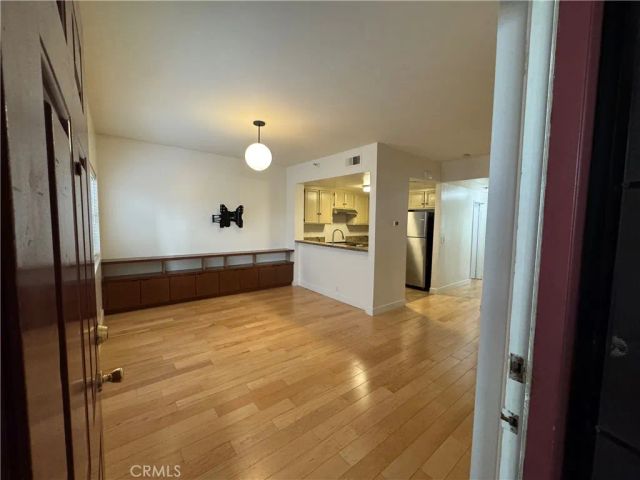 730 W 4th Street, Long Beach, CA 90802