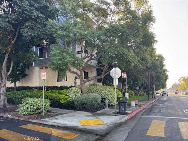 730 W 4th Street, Long Beach, CA 90802