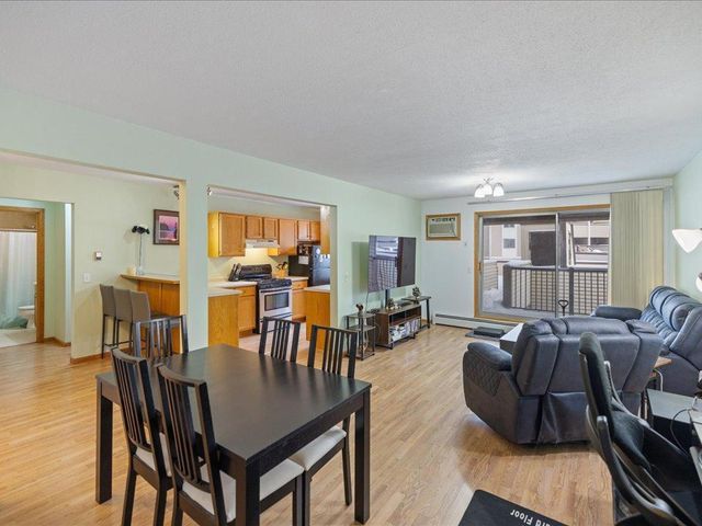 10720 Rockford Road 212, Plymouth, MN 55442