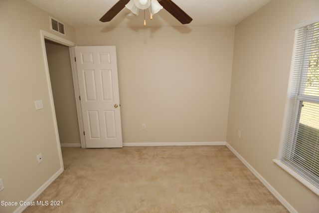 1725 Holbrook Road NW, Palm Bay, FL 32907