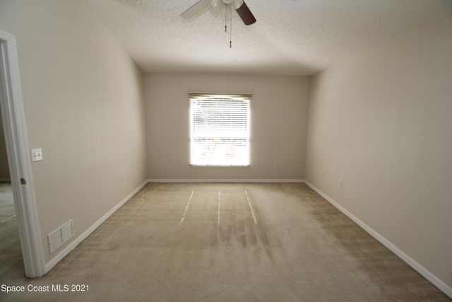 1725 Holbrook Road NW, Palm Bay, FL 32907