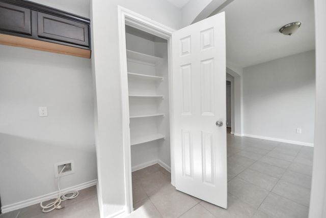 942 Conklin Street, Houston, TX 77088