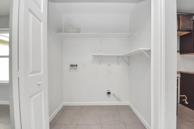 942 Conklin Street, Houston, TX 77088