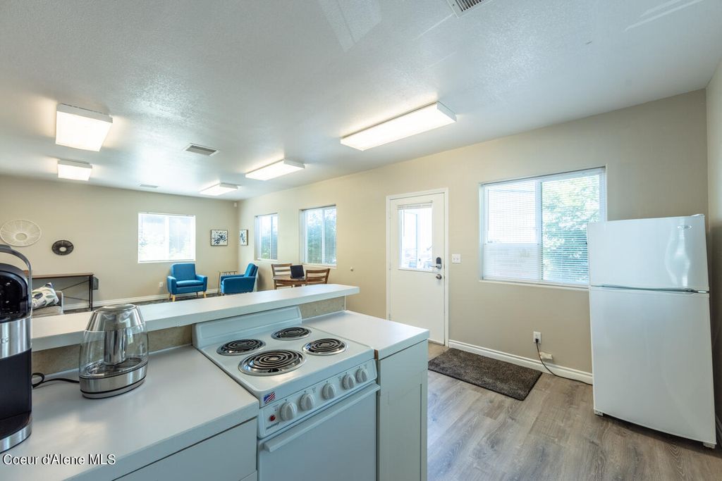 498 W GARWOOD RD #218, Rathdrum, ID 83858 photo 11