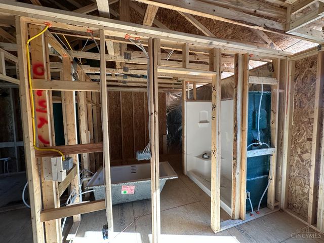 8628 Paisley Drive, Colerain Twp, OH 45251