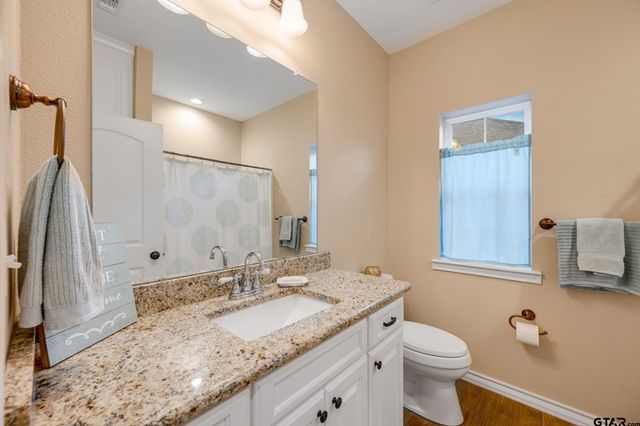 1202 Rock Creek Dr, Sulphur Springs, TX 75482