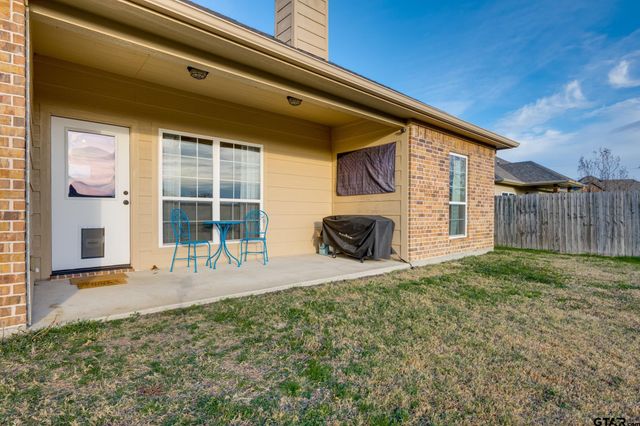 1202 Rock Creek Dr, Sulphur Springs, TX 75482