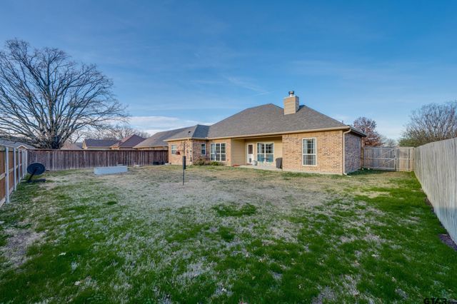 1202 Rock Creek Dr, Sulphur Springs, TX 75482