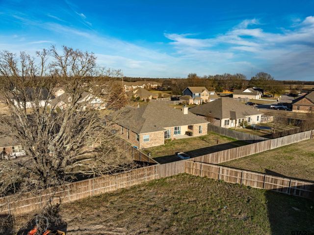 1202 Rock Creek Dr, Sulphur Springs, TX 75482