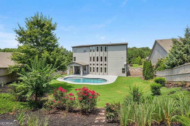 17 Lake Sydney Drive, Dawsonville, GA 30534