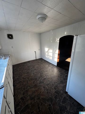 1424 COBB AVENUE, Anniston, AL 36201