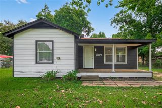 7021 Oleander Lane, Hitchcock, TX 77563