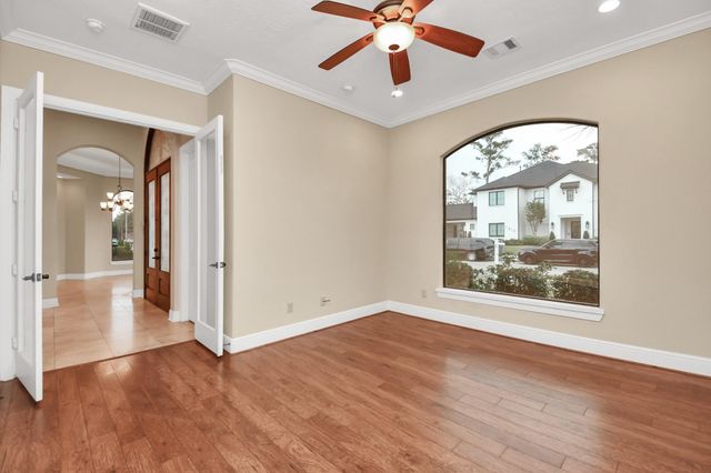 1611 Lynnview Drive, Houston, TX 77055