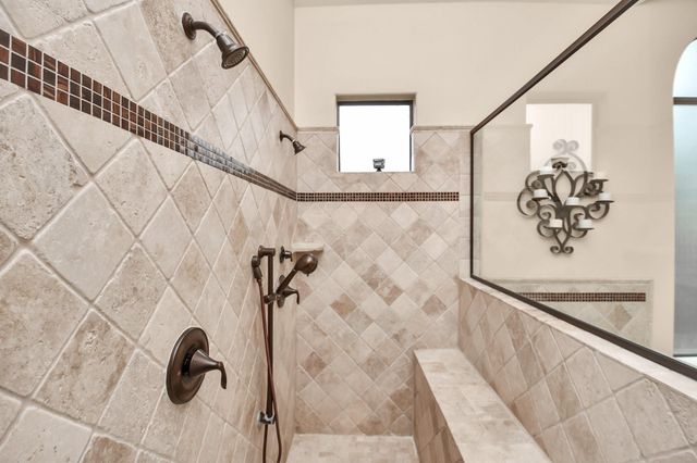 1611 Lynnview Drive, Houston, TX 77055