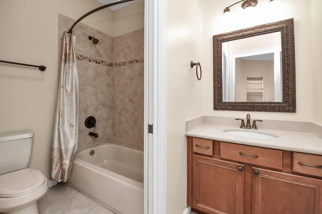 1611 Lynnview Drive, Houston, TX 77055