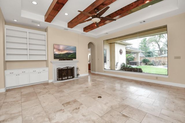 1611 Lynnview Drive, Houston, TX 77055