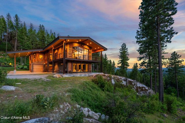 172 Elk Hills RD, Sandpoint, ID 83864
