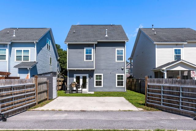 1684 Emmets Road, Johns Island, SC 29455