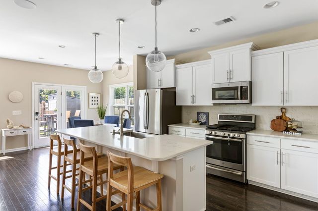 1684 Emmets Road, Johns Island, SC 29455